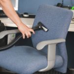 nettoyage courant du mobilier de bureaux